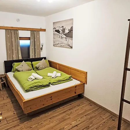 14 By Interhome *