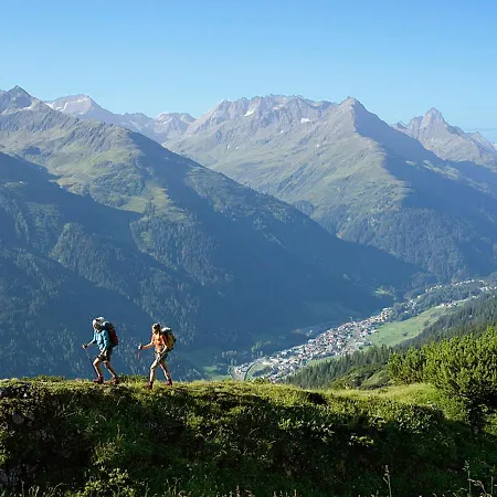 14 By Interhome Appartamento *